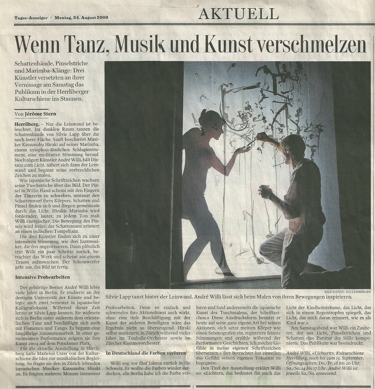 Zeitungsartikel, aus der Performance „Lichtern“ von Andre Willi