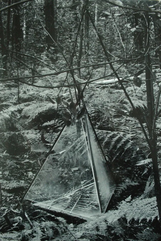 Arbeit aus der Installation „Mondpfad“ von Andre Willi, Bild 1 von 1